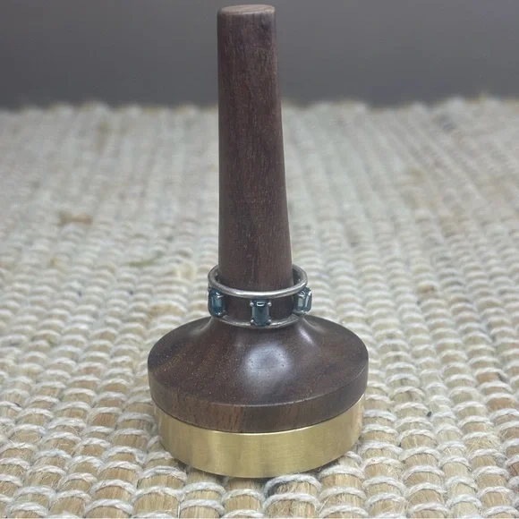 Blue Topaz Aquamarine Rectangular Stone Silver Tone Costume Ring Size 5.75 - Picture 3 of 10